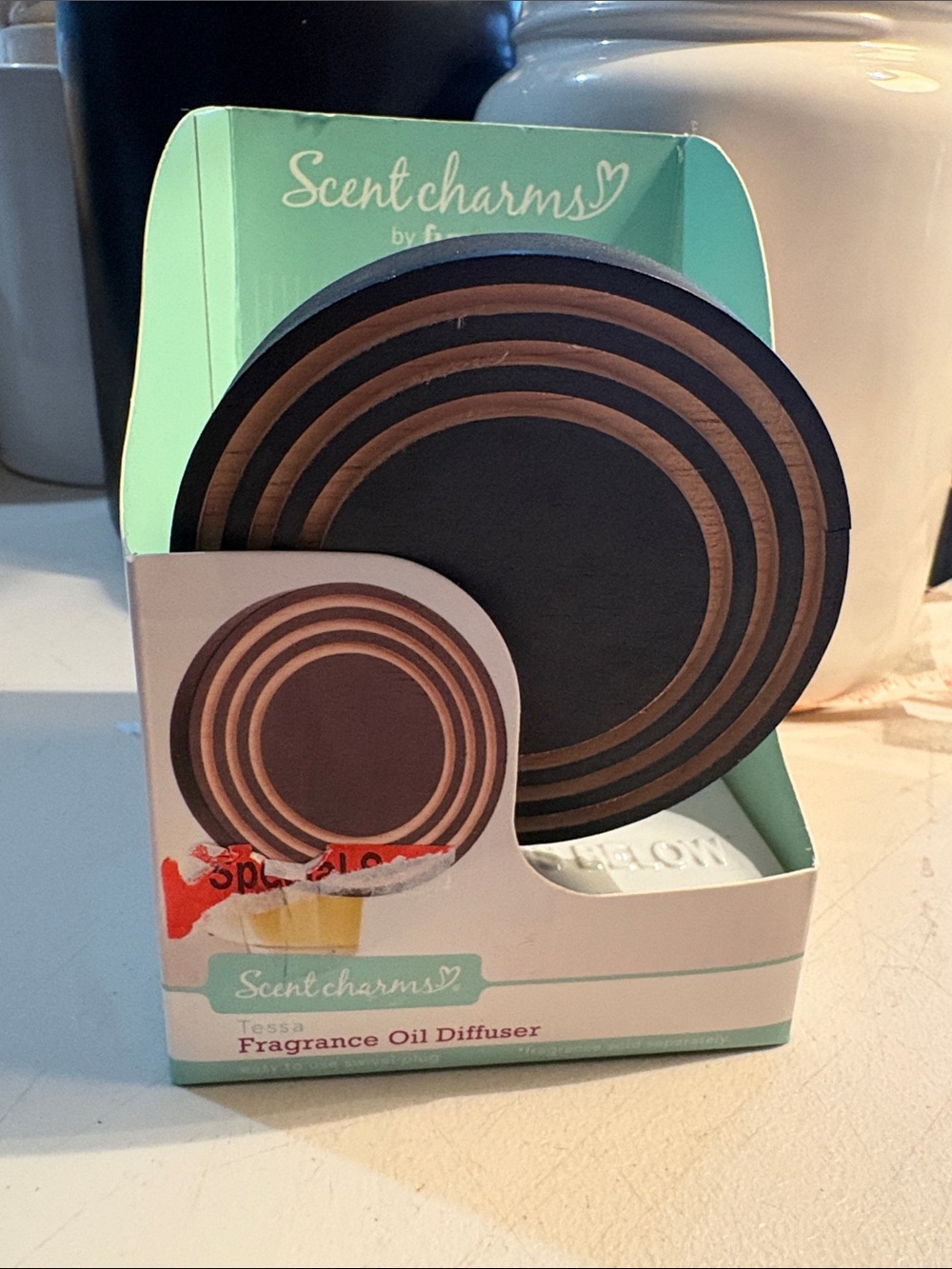 New Tessa Fragrance Oil Diffuser - Black and Brown